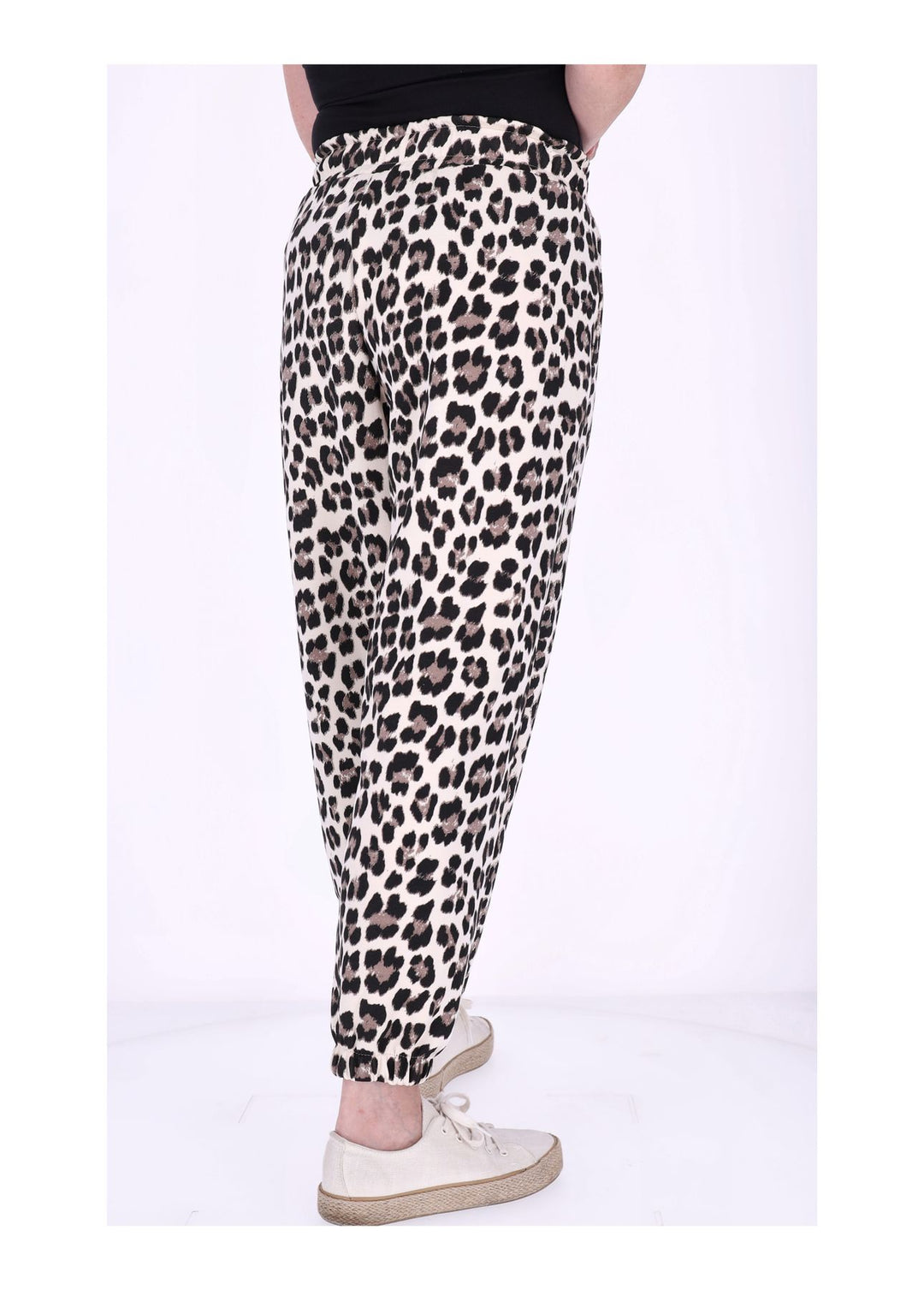 Sweathose Damen Leo von Splash of Color
