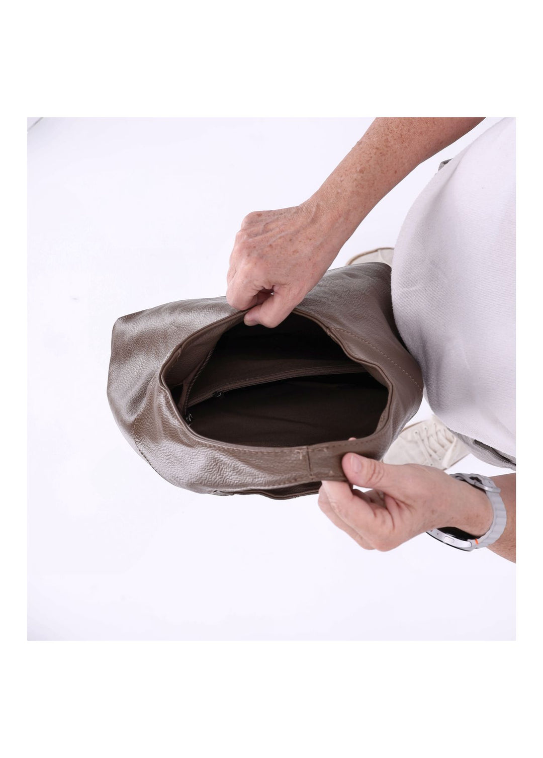 Splash of Color Hobo Tasche