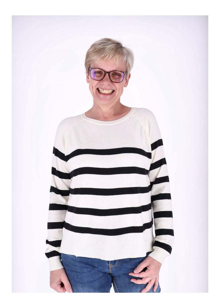 Splash of Color Strickpullover Ringel
