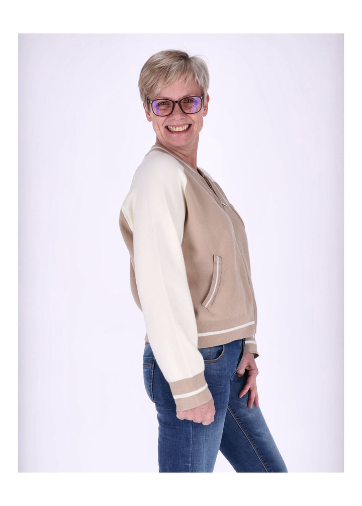 Strickjacke College Damen - Splash of Color