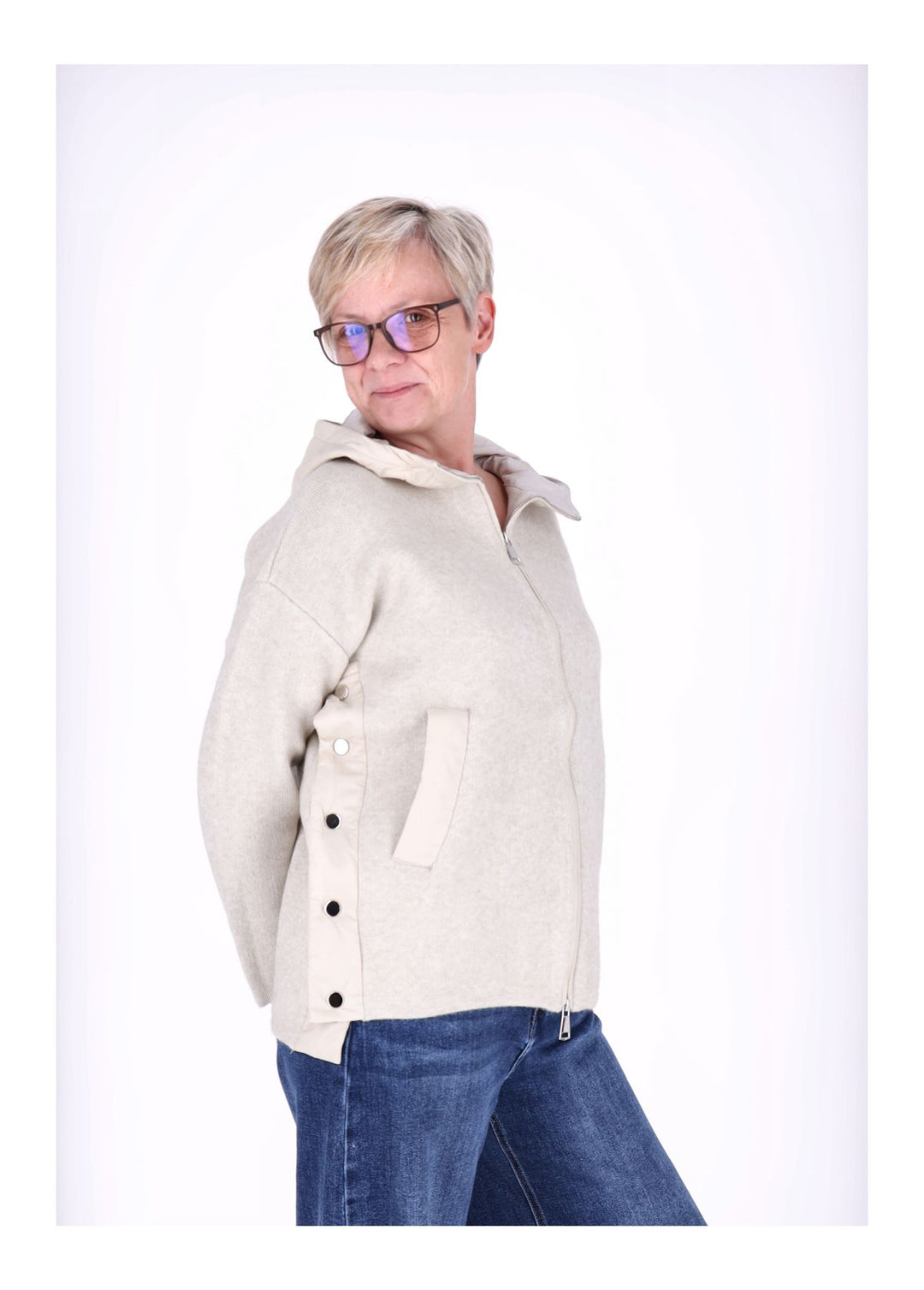 Splash of Color Strickjacke mit Steppkapuze