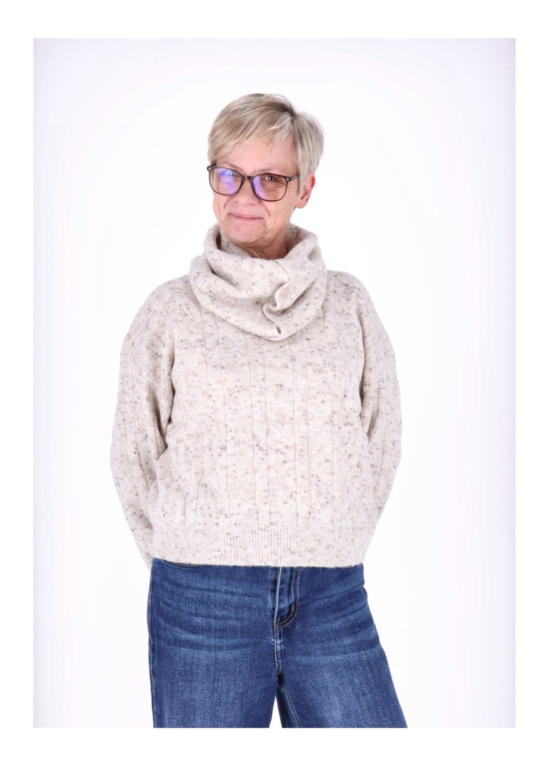 Splash of Color Strickpullover mit Schal