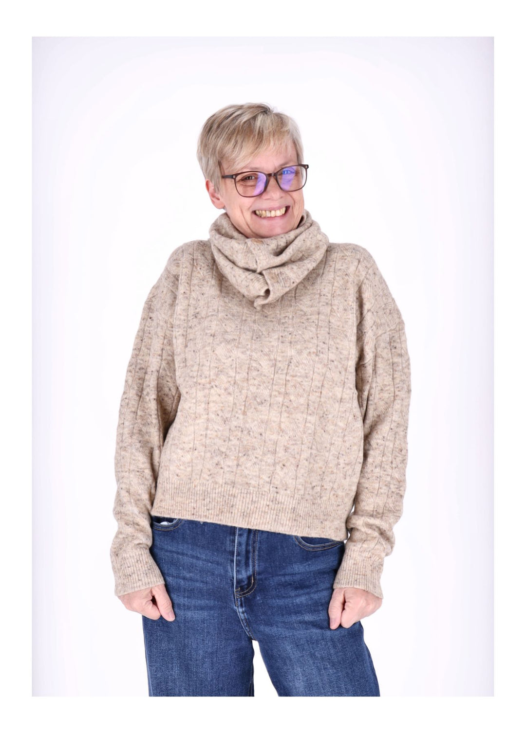 Splash of Color Strickpullover mit Schal