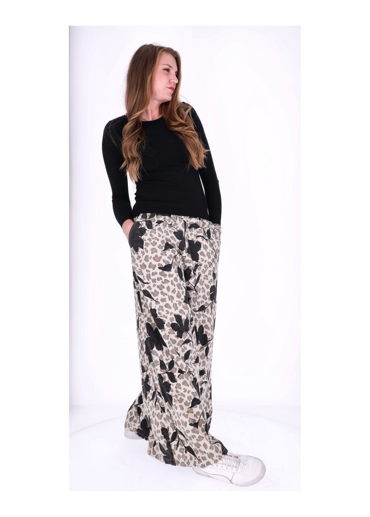 Splash of Color Cordhose Damen Wide Leg