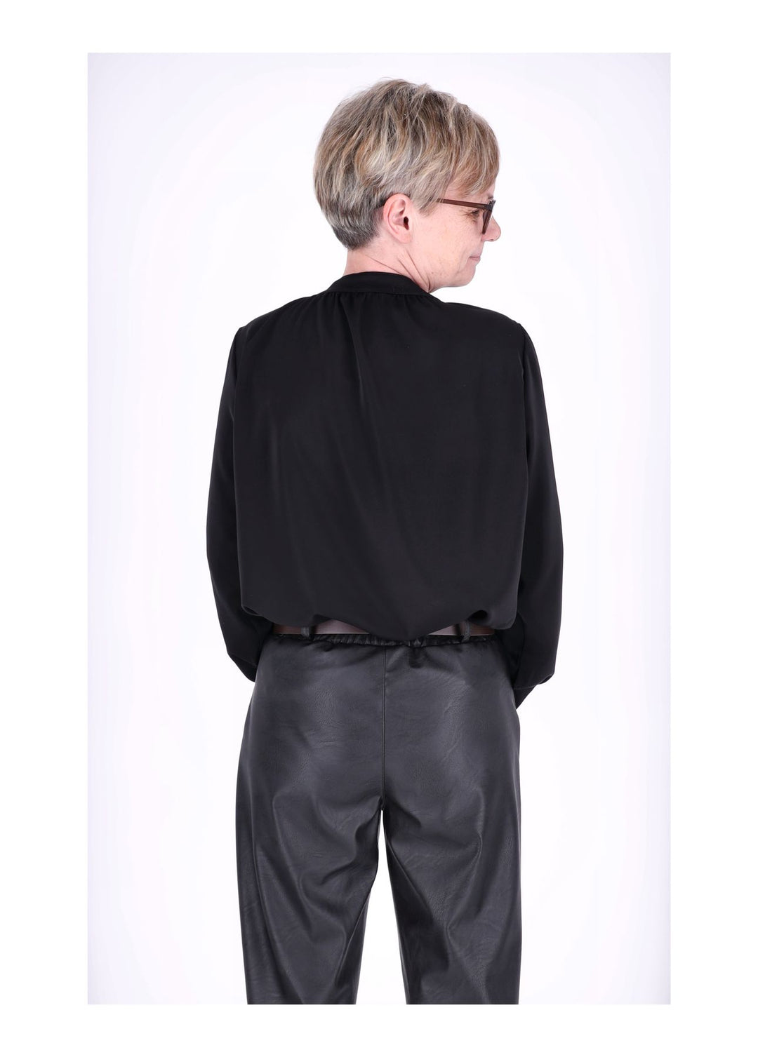 Splash of Color Bluse mit Strass-Kragen