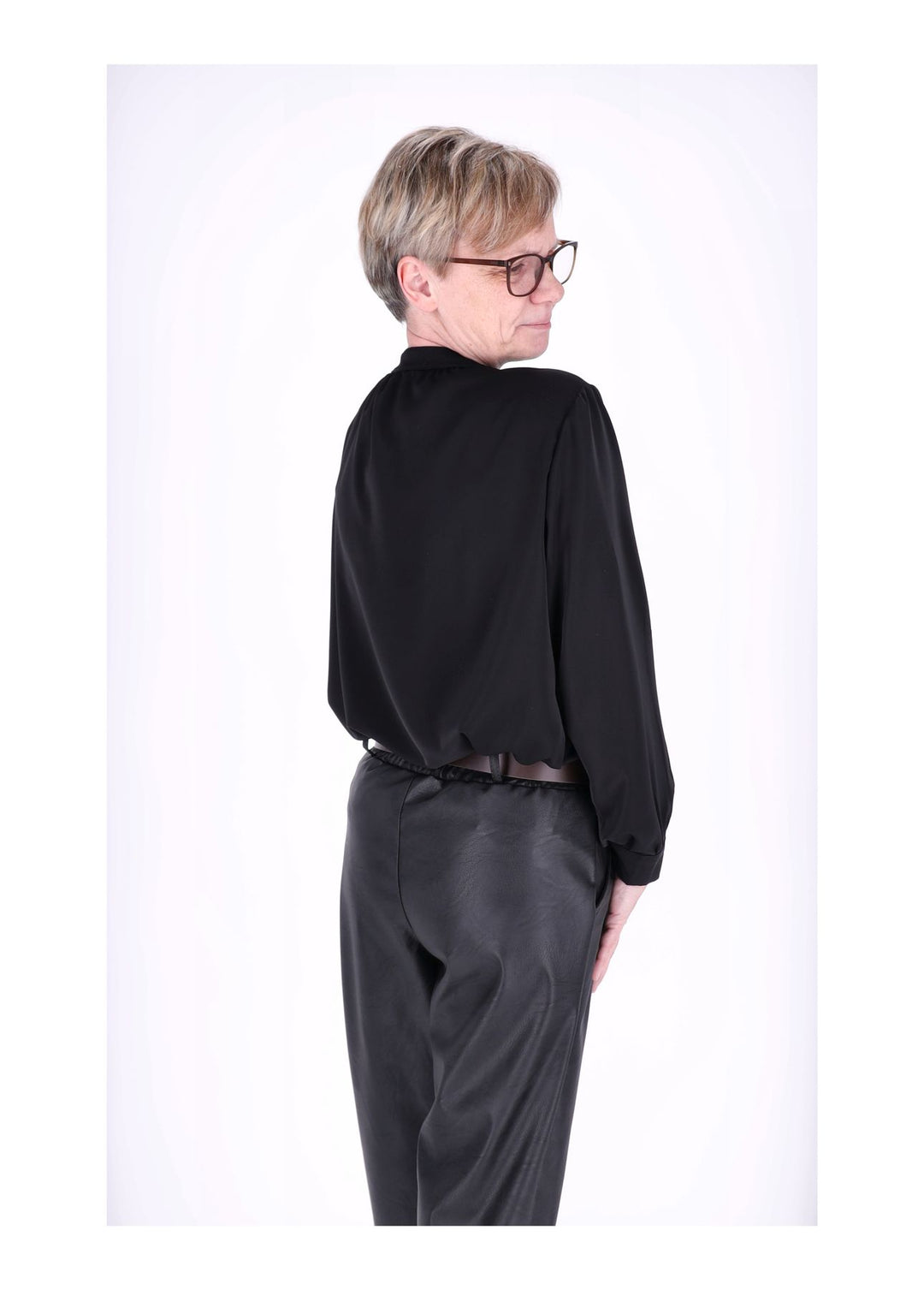 Splash of Color Bluse mit Strass-Kragen