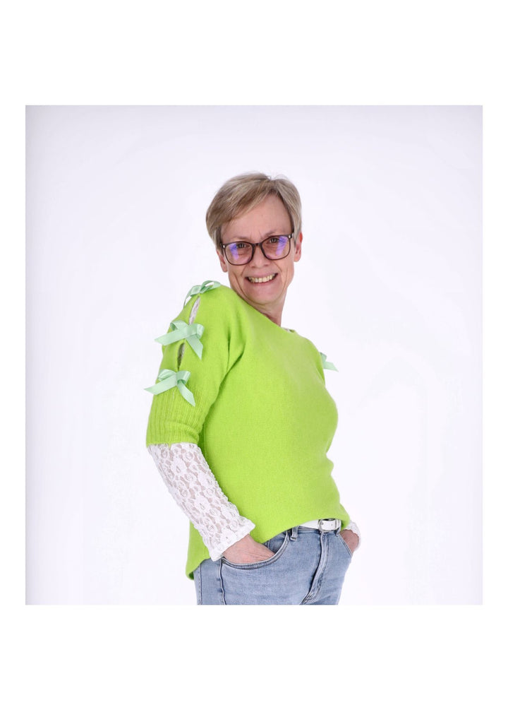 Splash of Color Spitzenshirt Damen