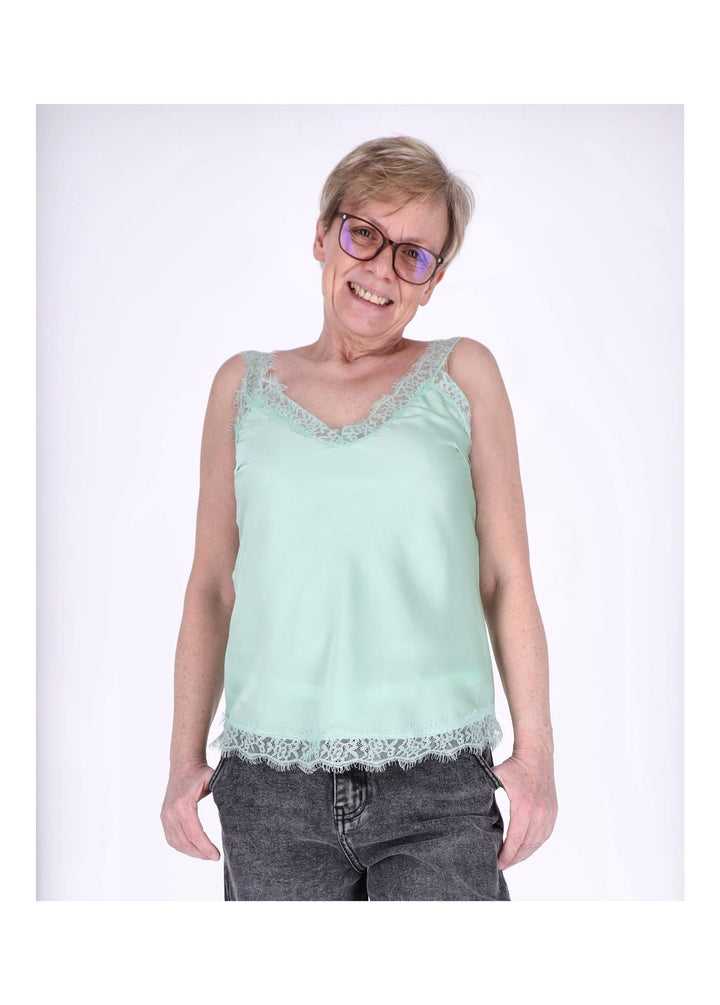Splash of Color Top Spitze