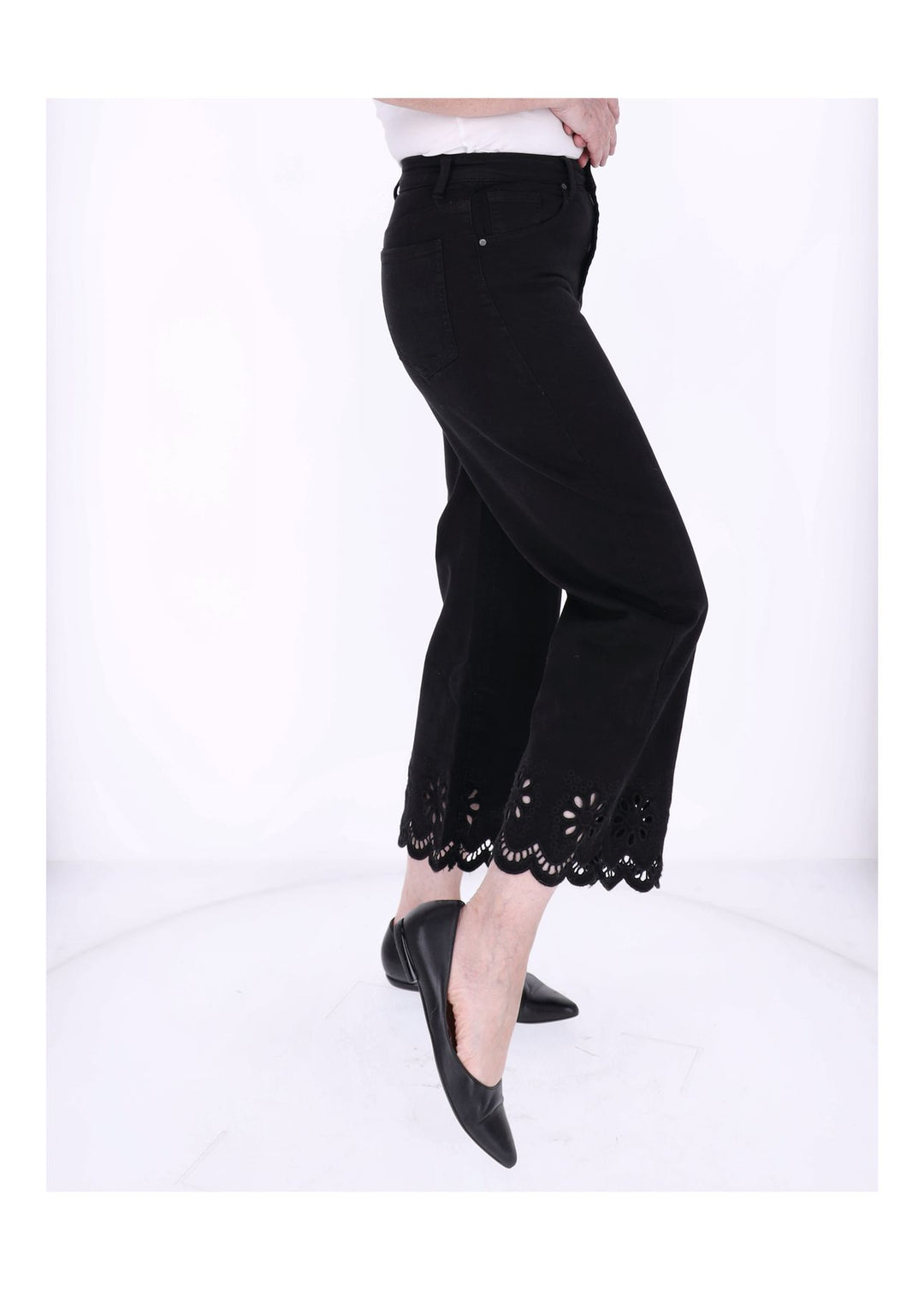 Splash of Color Damen Jeans 7/8 Lochmuster