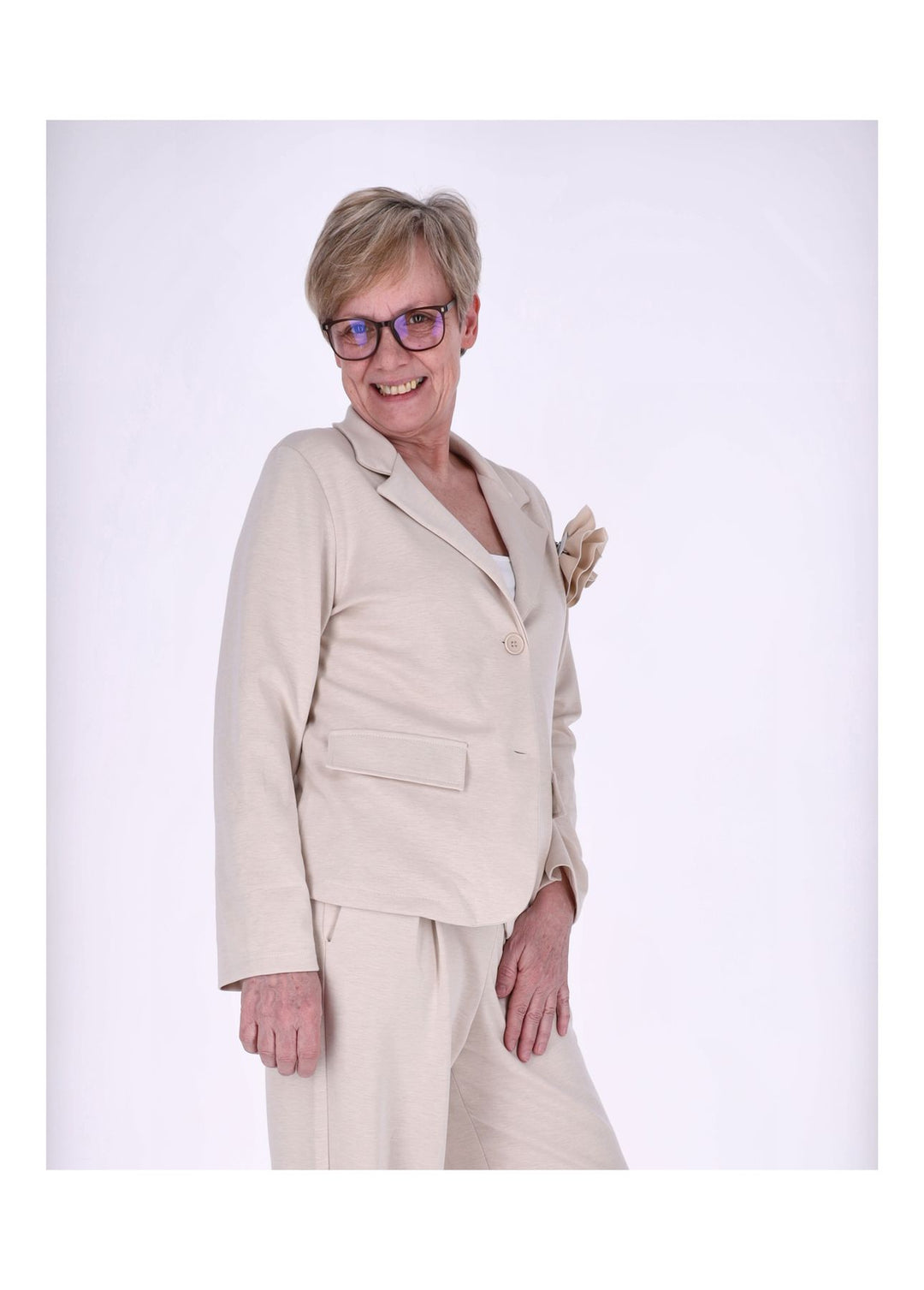 Splash of Color Damen Blazer mit Ansteckblüte