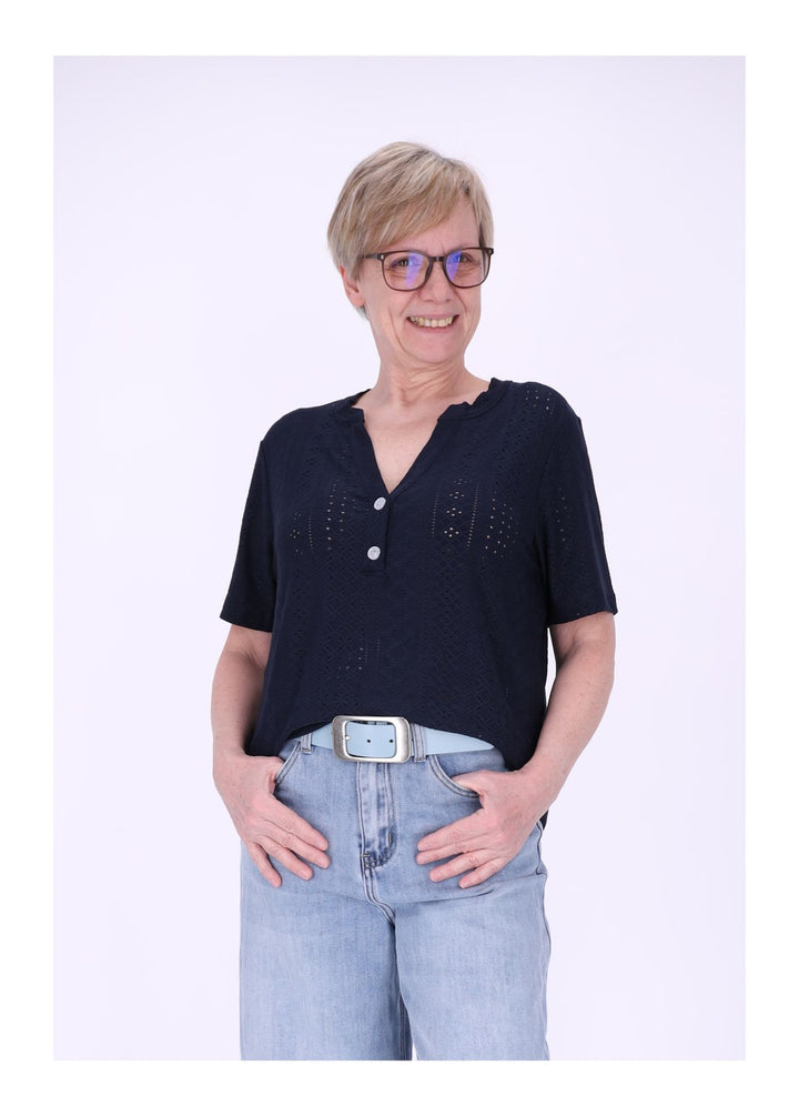 New View T-Shirt Damen Lochmuster