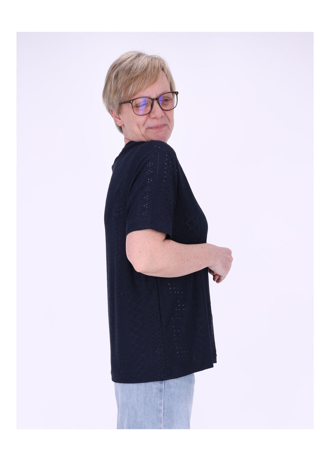 New View T-Shirt Damen Lochmuster