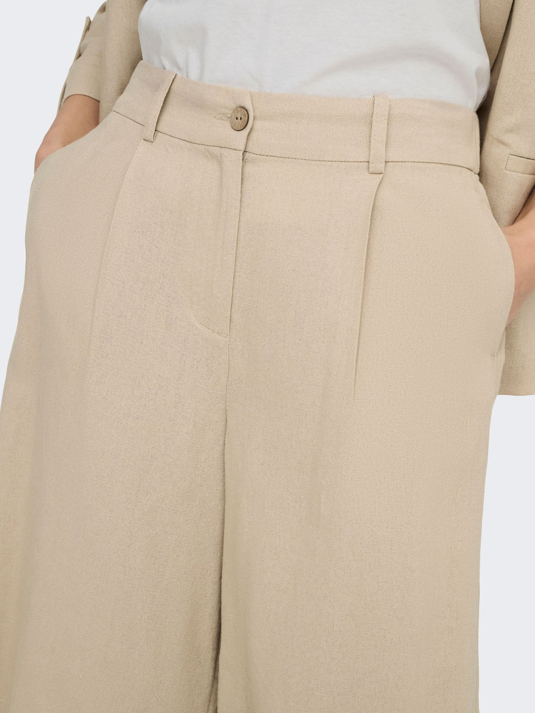 ONLY Linen Shorts Damen