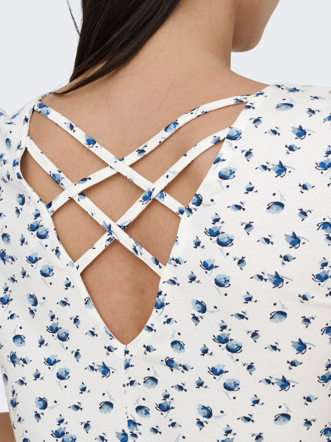 ONLY Bera Back Lace Up Top