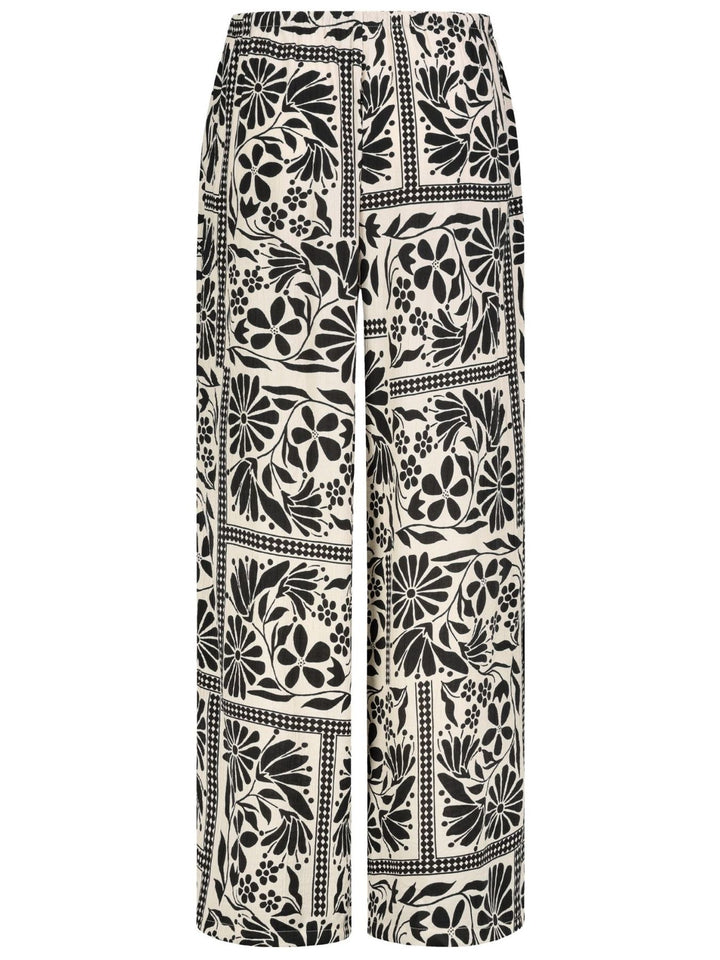 Damenhose Non Denim Authentic Style