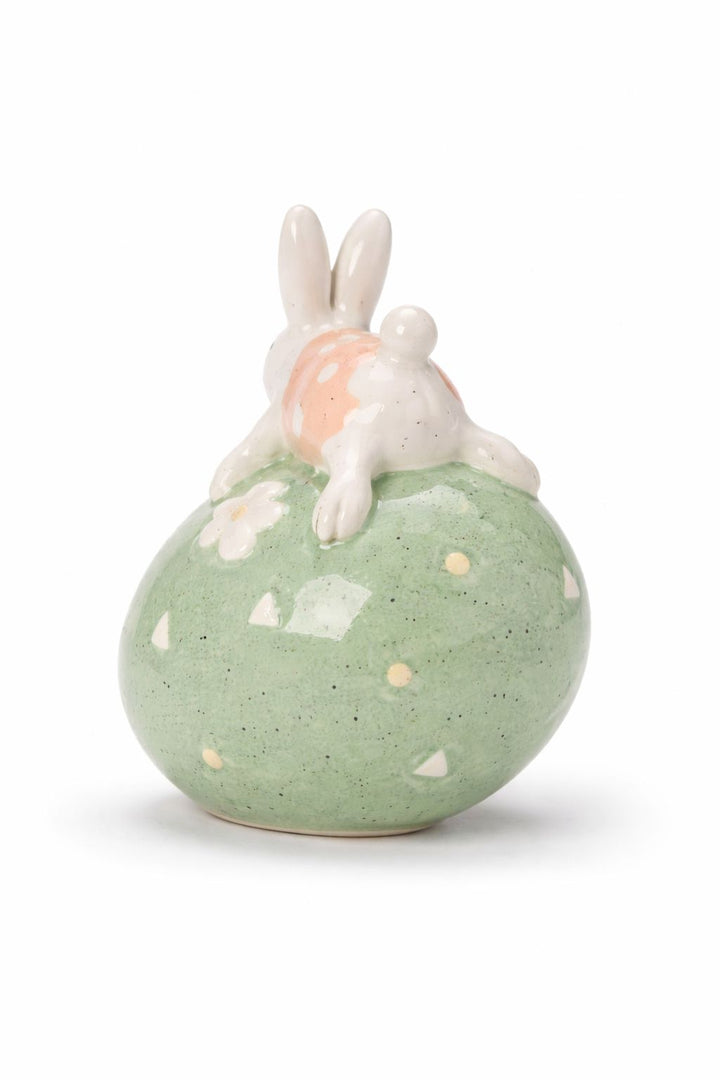 Holzwurm Hase auf Ei Keramik