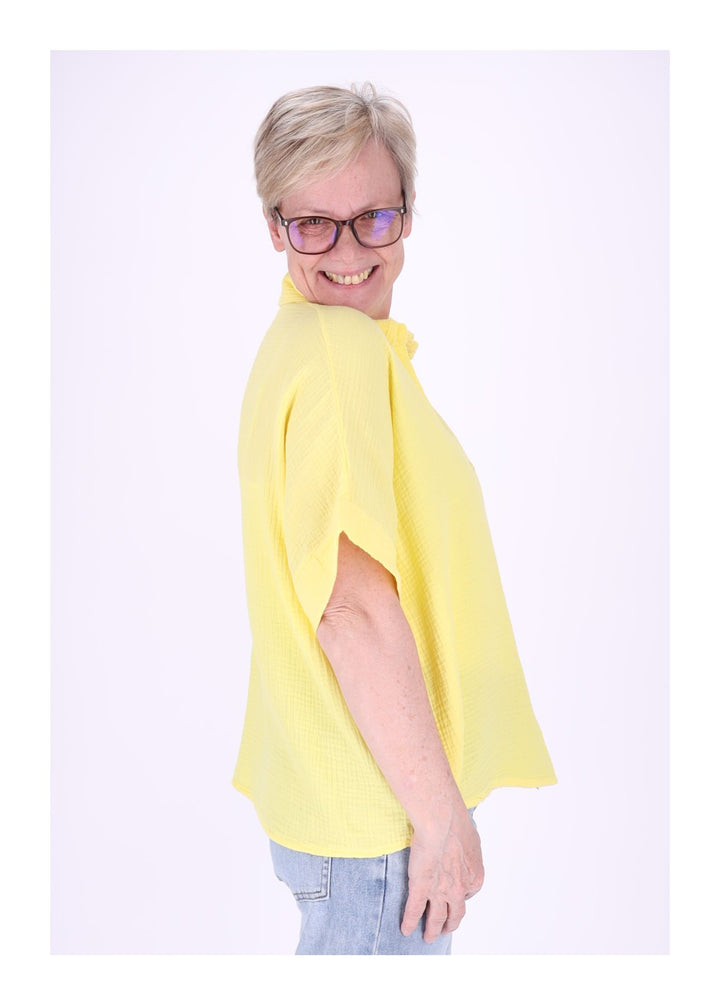 Splash of Color Musselin Bluse Kurzarm
