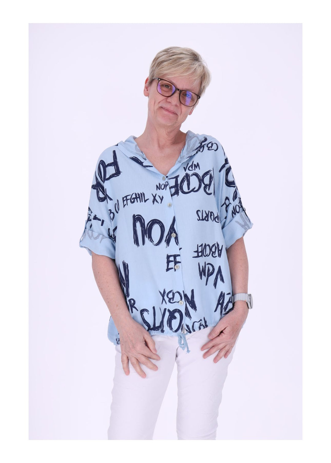 Splash of Color Bluse mit Kapuze