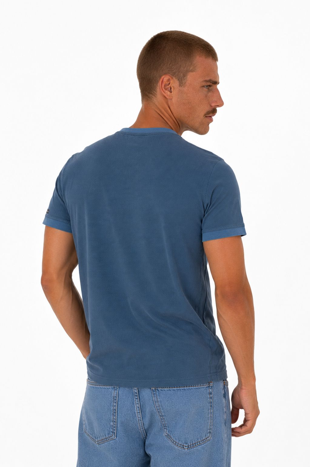 SOQUESTO Herren T-Shirt Bruststickerei