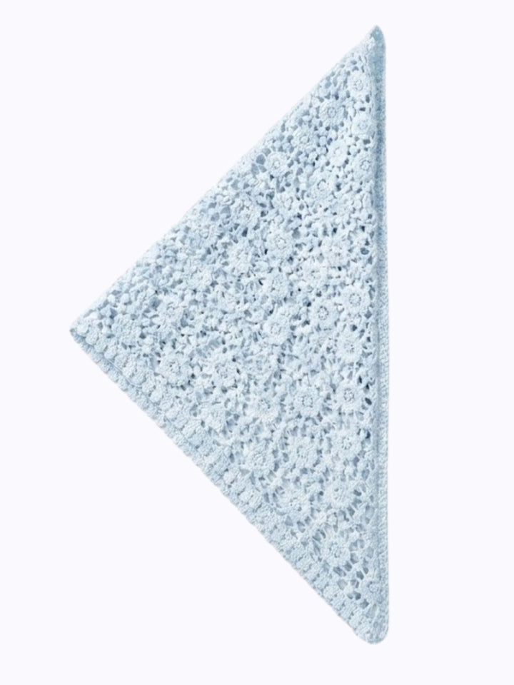 Romatischel Häkel-Dreieckstuch mit Blütenmuster