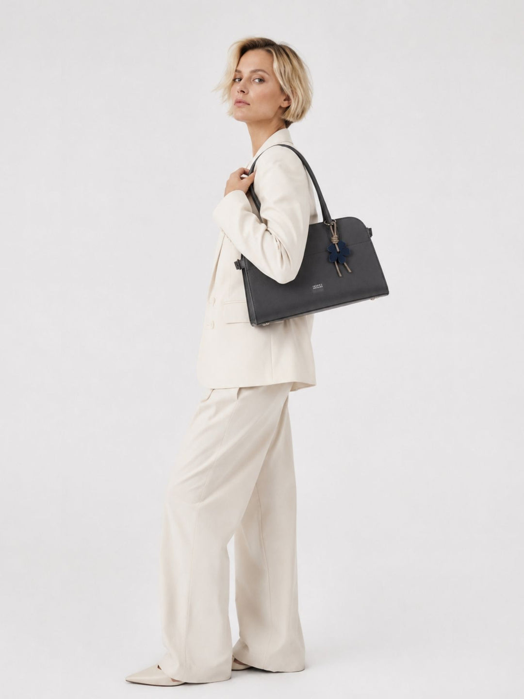 Est-West Bag Kunstleder
