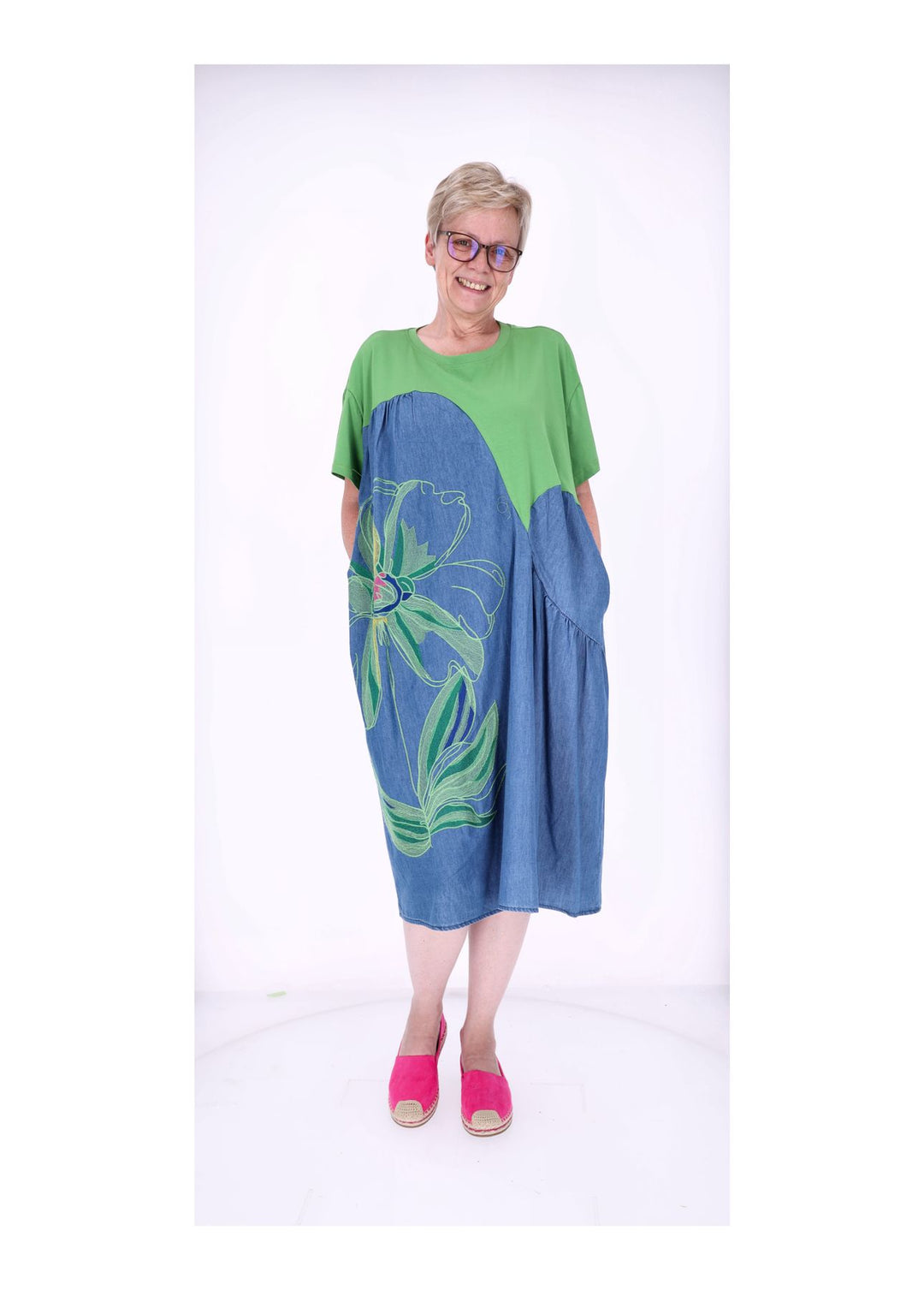 Kleid Materialmix 1/2 Arm Jeans und Jersey Stickerei