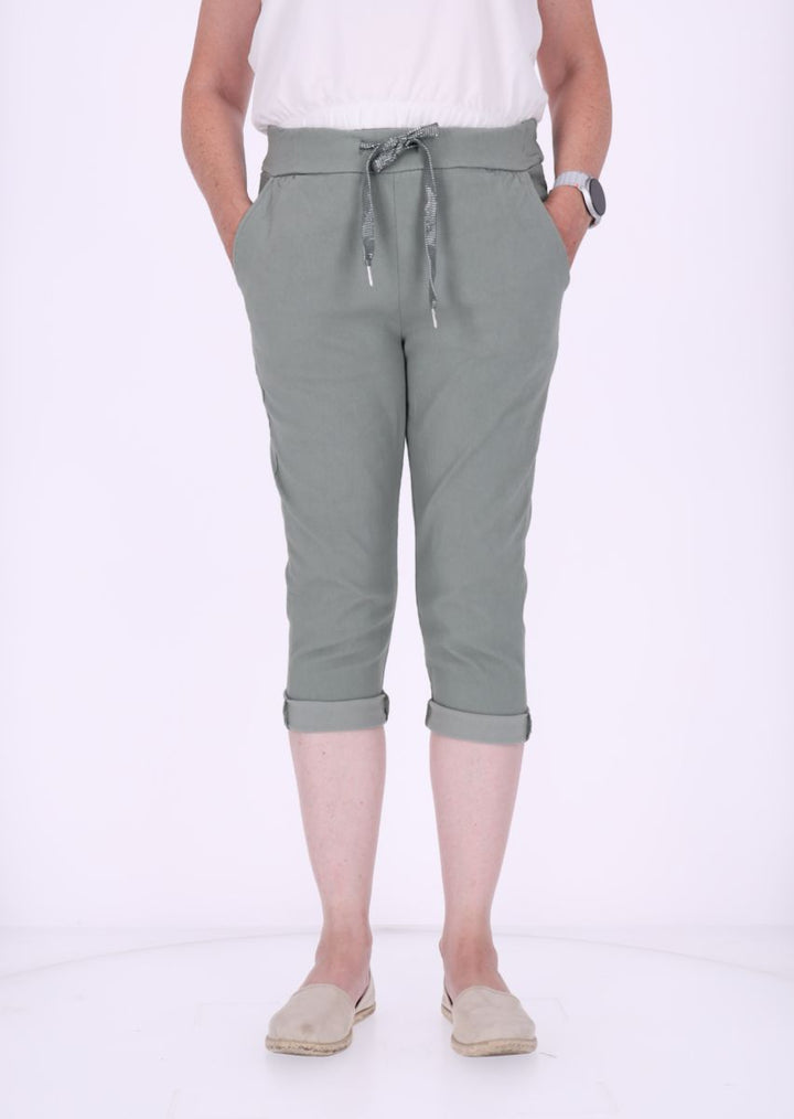 Short Damen Capri Tunnelzug