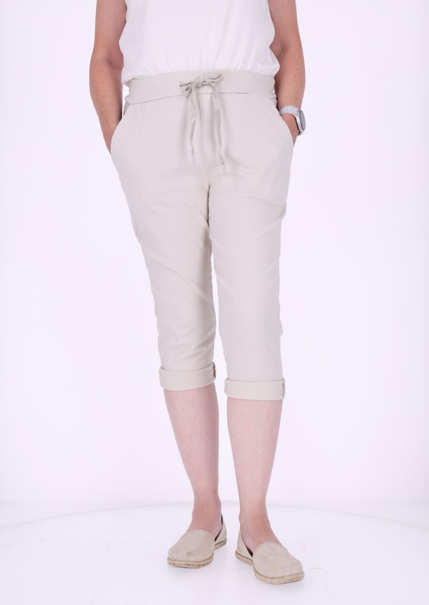 Short Damen Capri Tunnelzug