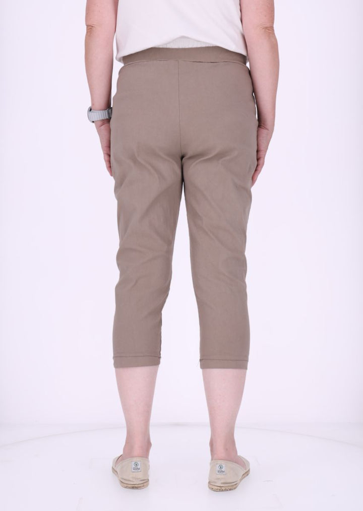 Short Damen Capri Tunnelzug