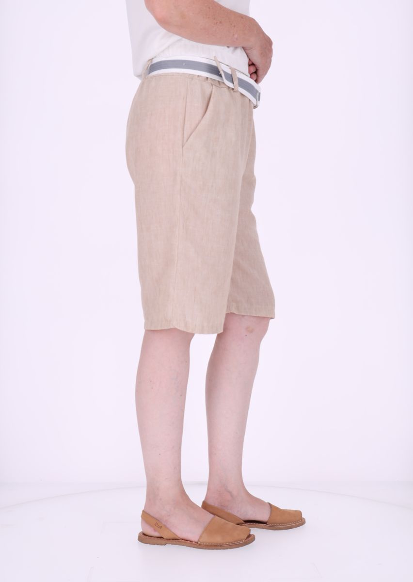 Short Damen mit Gürtel Knielang