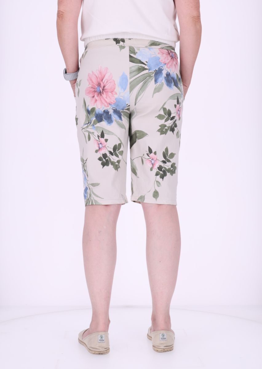 Short Damen Tunnelzug AOP Blüten