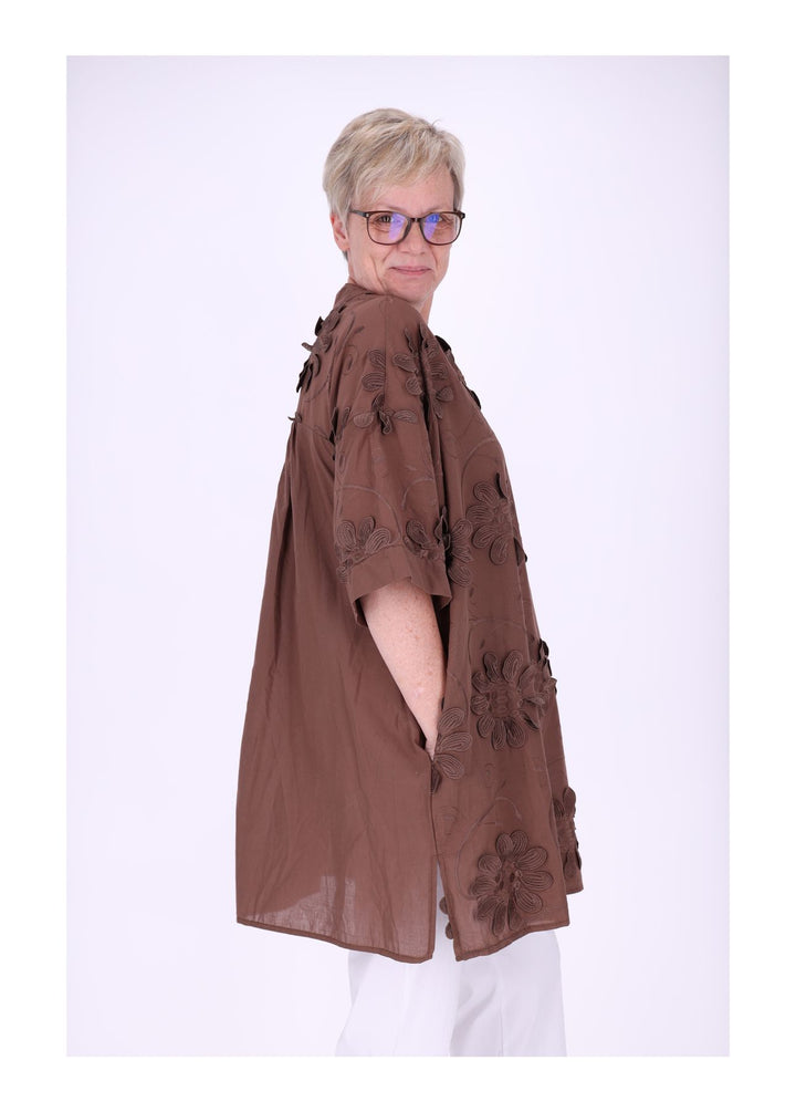 Longshirt Kragen V-Ausschnitt Blüten 3D