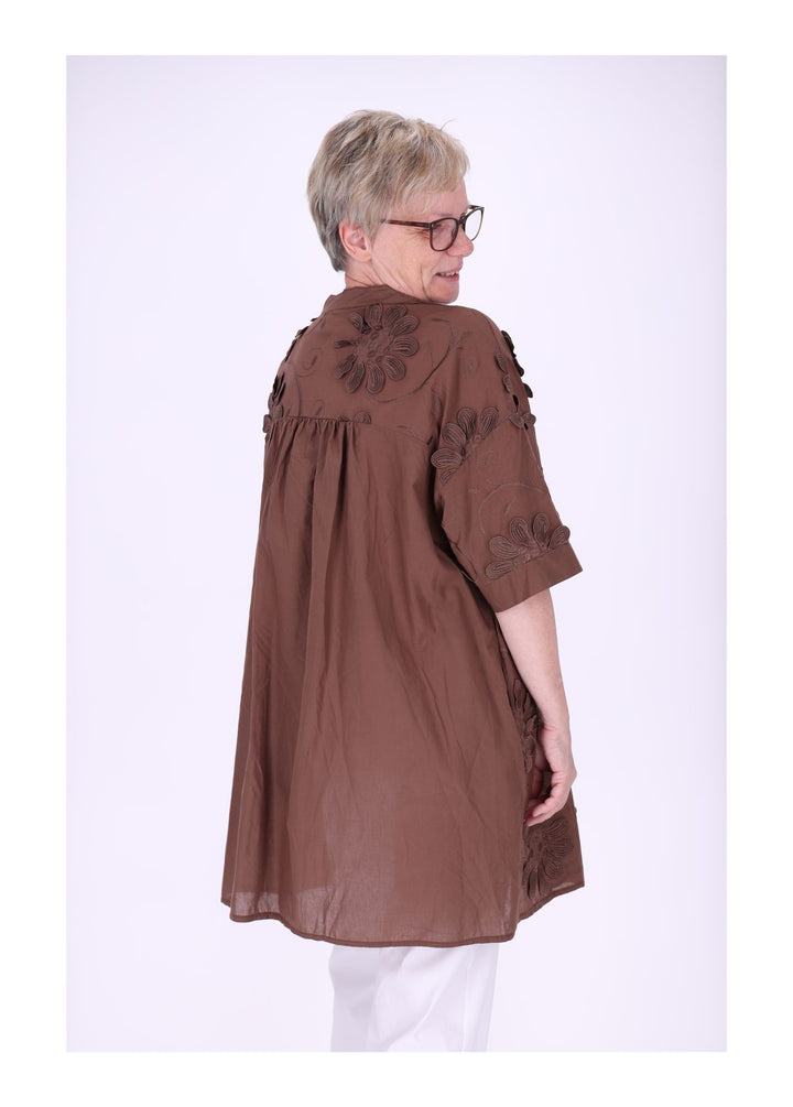Longshirt Kragen V-Ausschnitt Blüten 3D