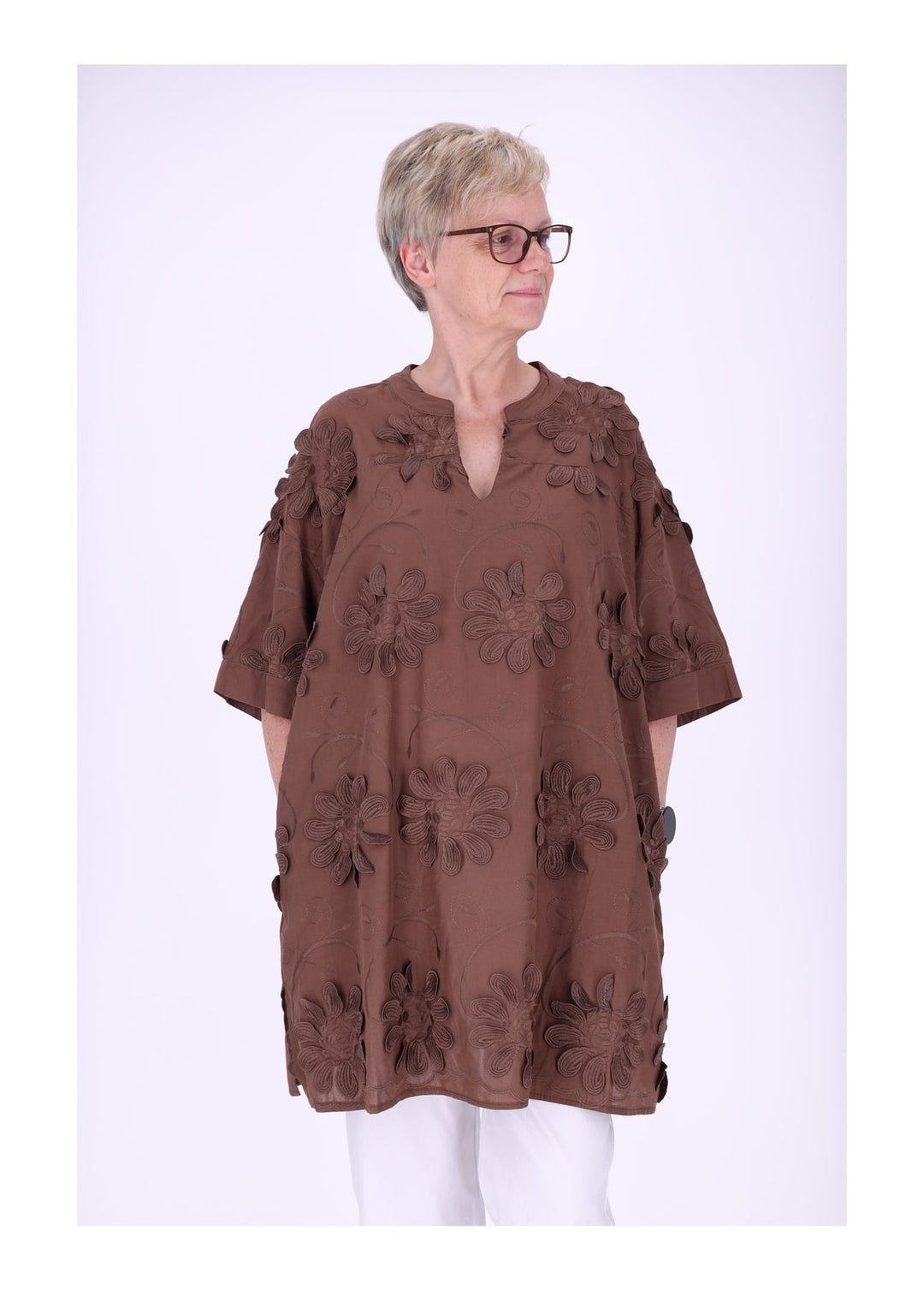 Longshirt Kragen V-Ausschnitt Blüten 3D