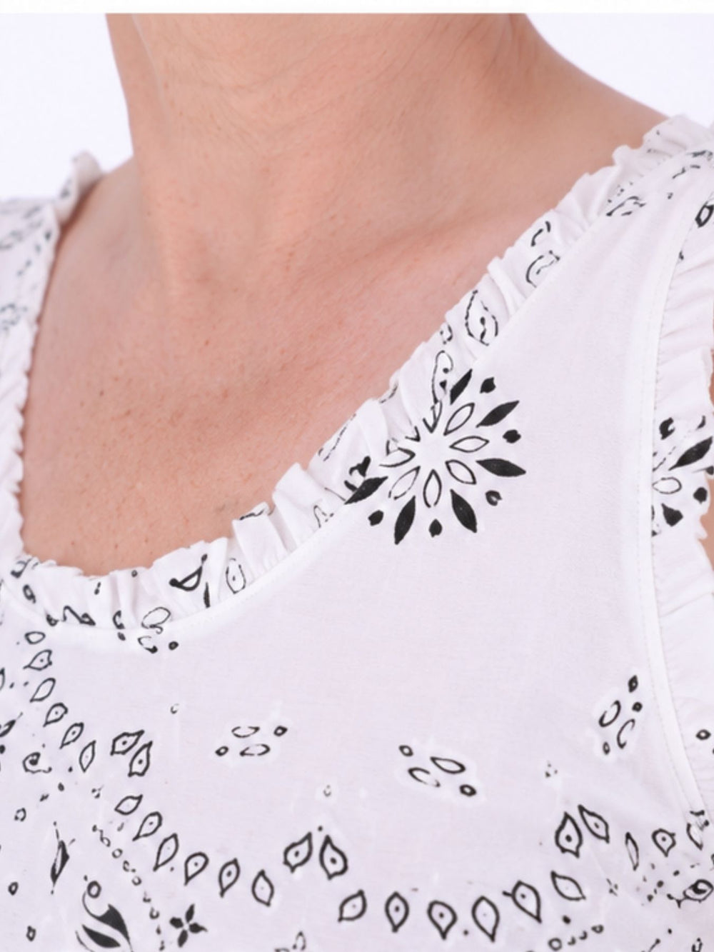 Top Damen breite Träger Rüschen AOP