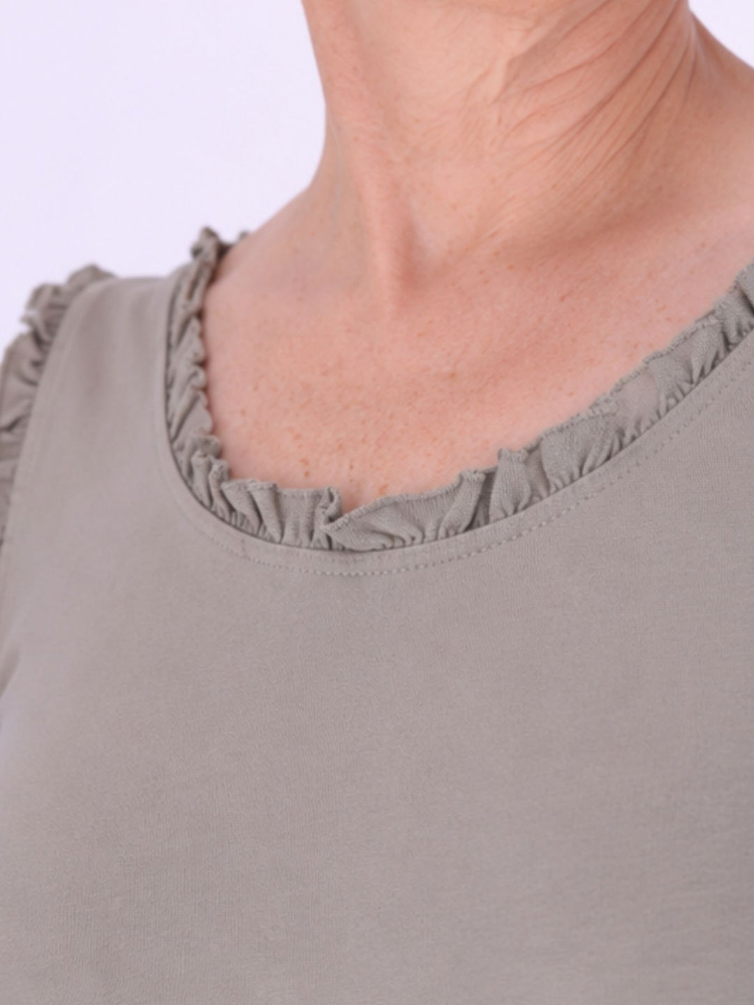 Top Damen breite Träger Rüschen