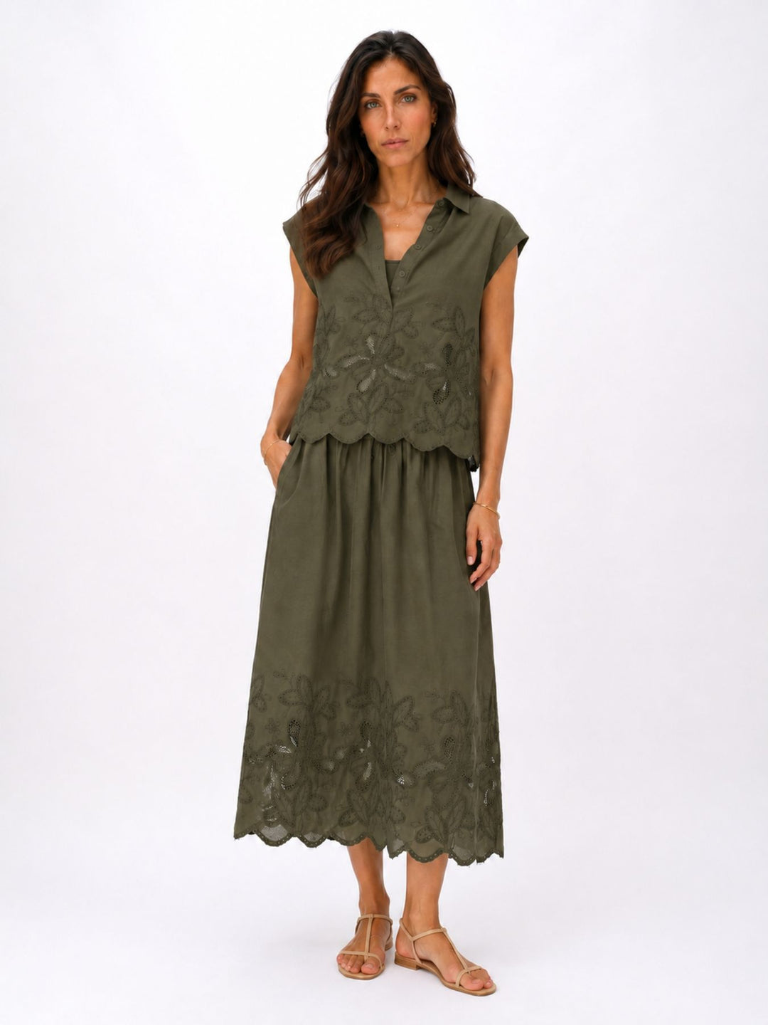 Bluse ohne Arm Lochmuster und Stickerei
