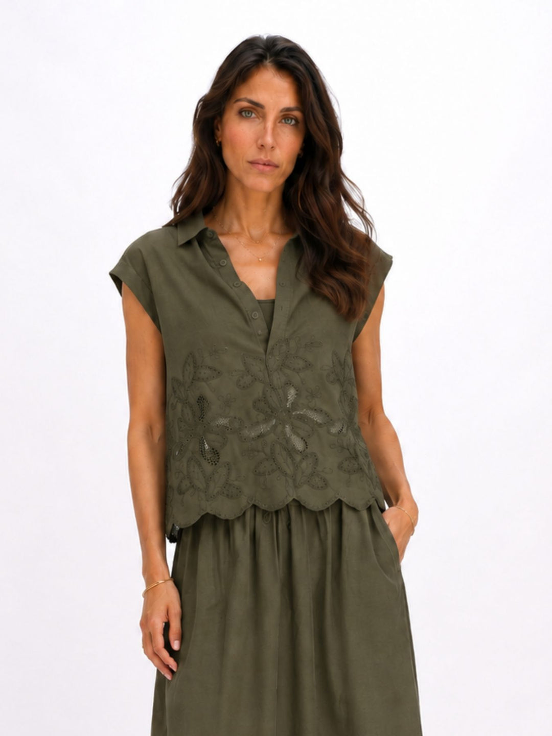 Bluse ohne Arm Lochmuster und Stickerei
