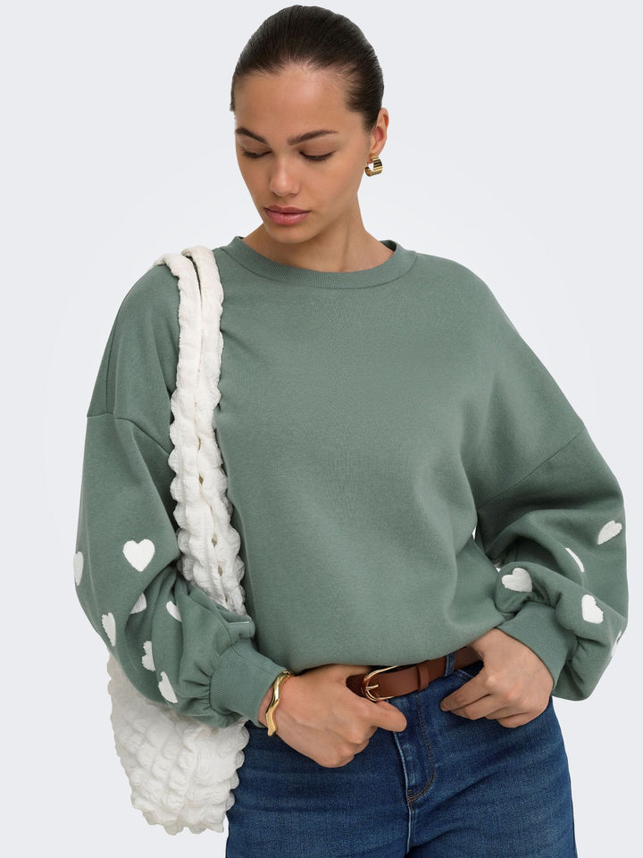 ONLMACY L/S O-NECK BOX CC SWT NOOS Laurel Wreath/cd heart