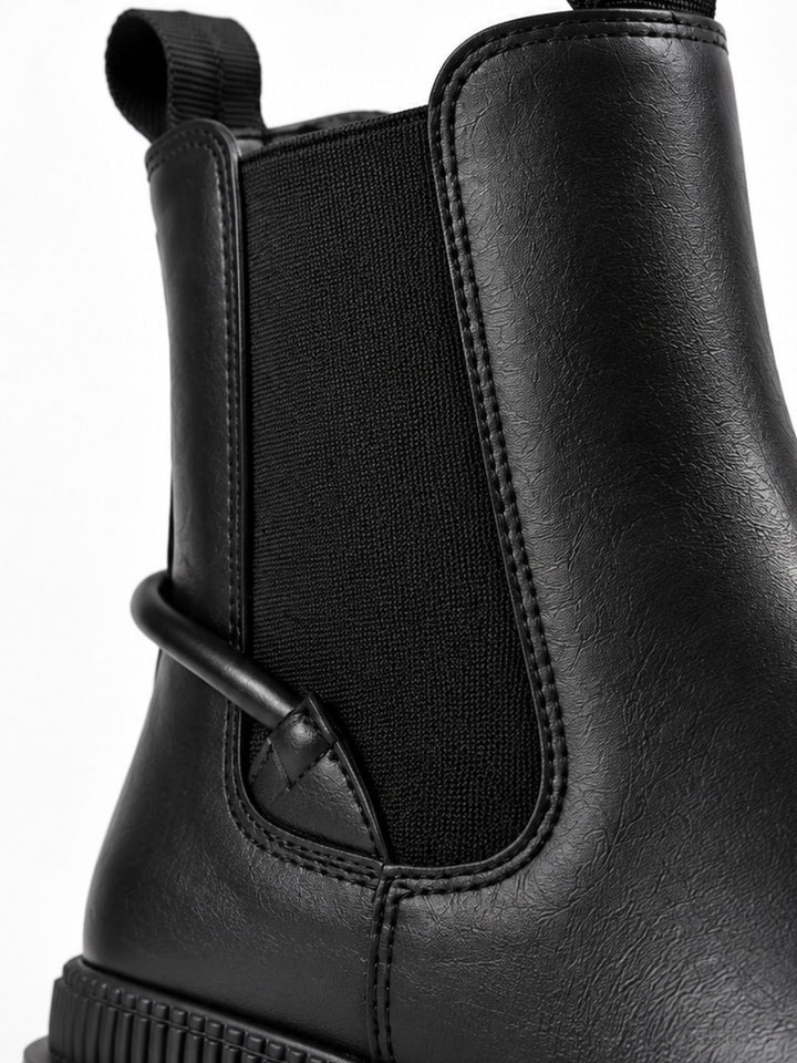 Damen Chelsea Boots in Schwarz mit Chunky-Sohle