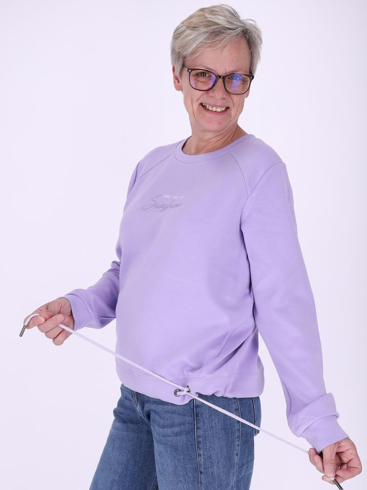 Lila Sweatshirt Damen „Sunshine“ – lässiger Statement-Look