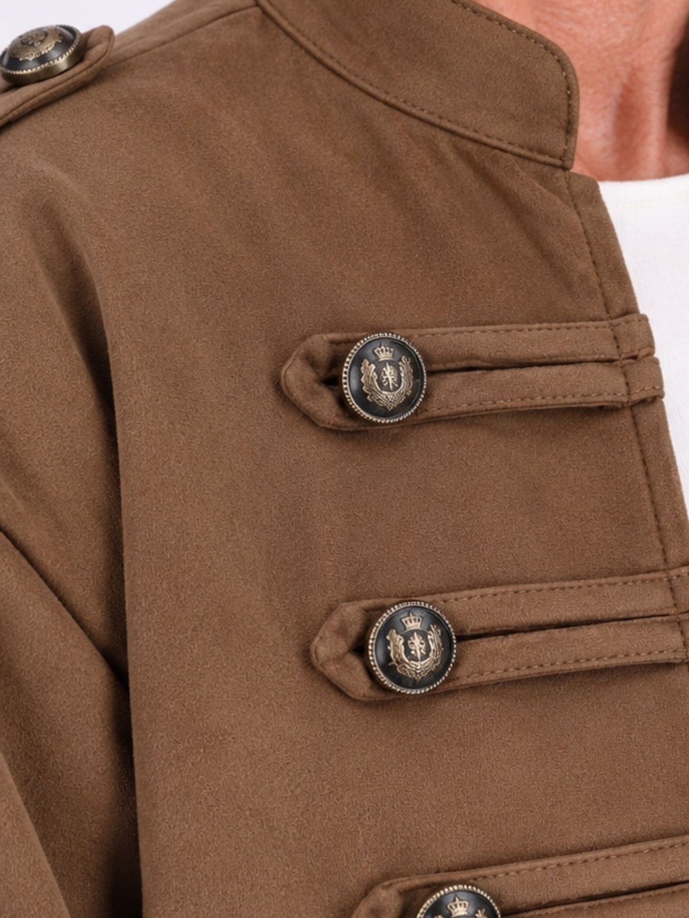 Caramel Military Jacke Damen in Veloursoptik – offen & detailreich