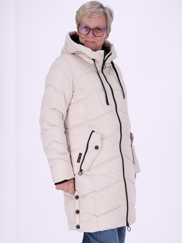 Damen Steppjacke mit Kapuze & Kontrast-Velvetfutter – Creme | Wasserabweisend
