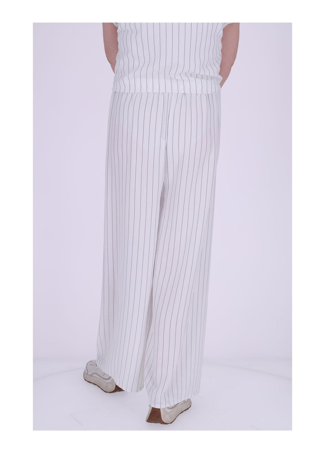 Splash of Color Damen Hose Nadelstreifen