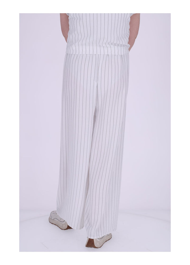 Splash of Color Damen Hose Nadelstreifen