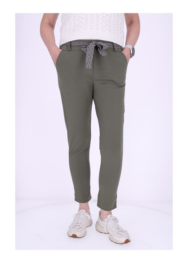 Damen Hose Splash of Color mit Gürtel