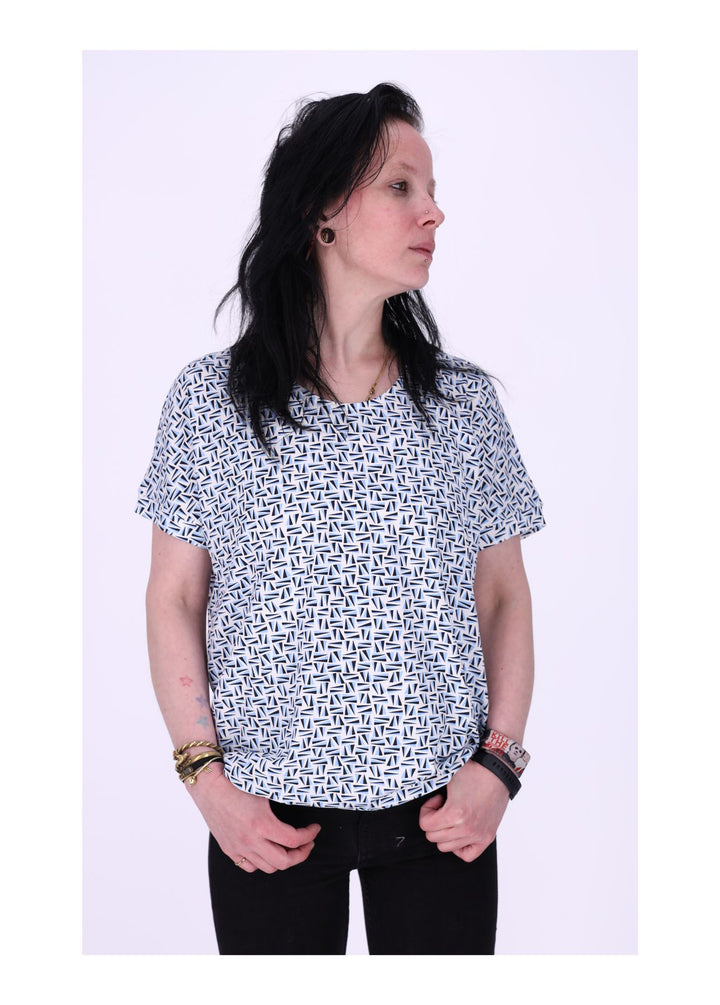 TARA M Damen T-Shirt geometrisch